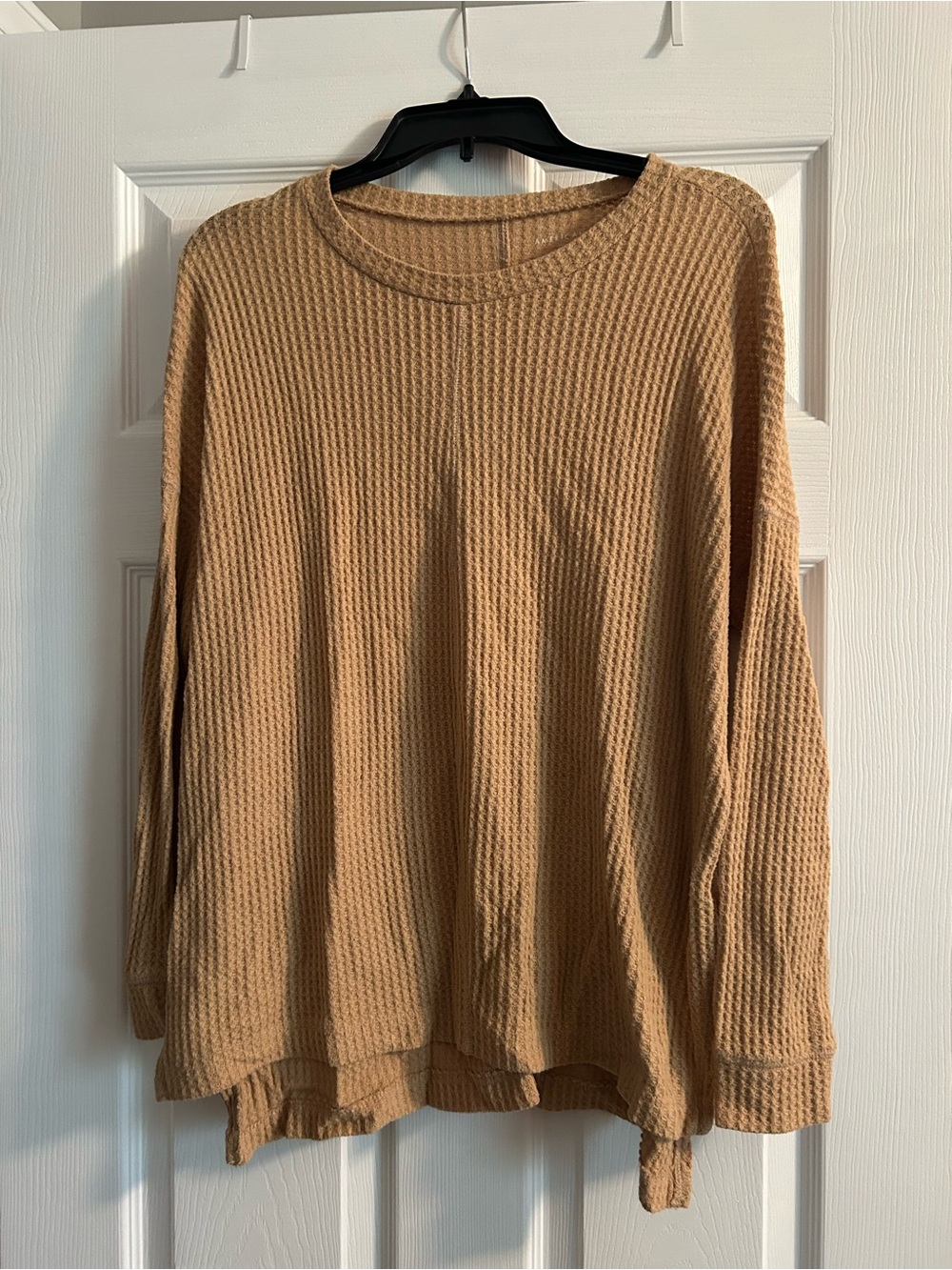 American Eagle Outfitters women's Tan Waffle Crewneck Sweater
